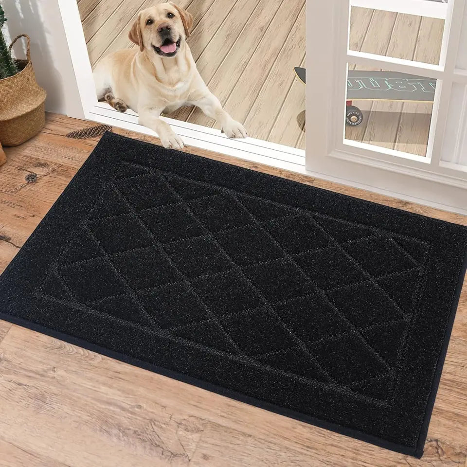 20x32 Black Embossed Diamond Lattice with Border Door Mats