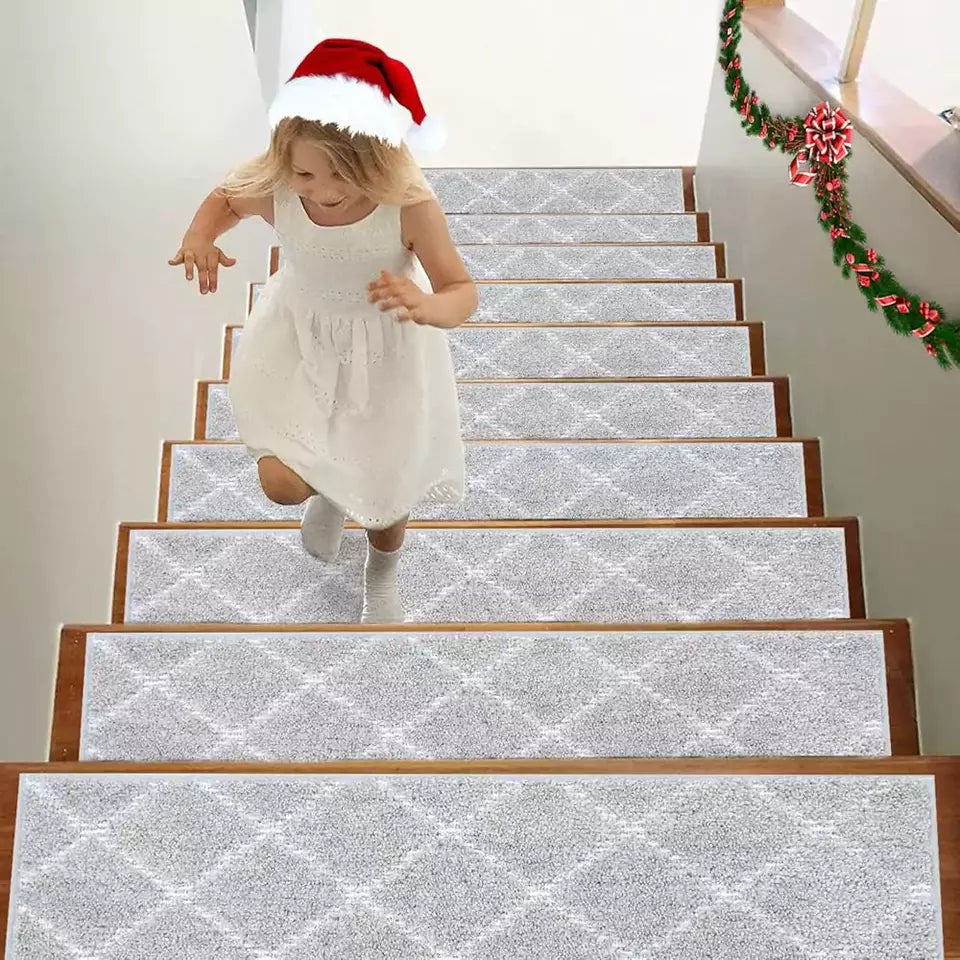Diamond Lattice Modern Carpet on Stairs Set