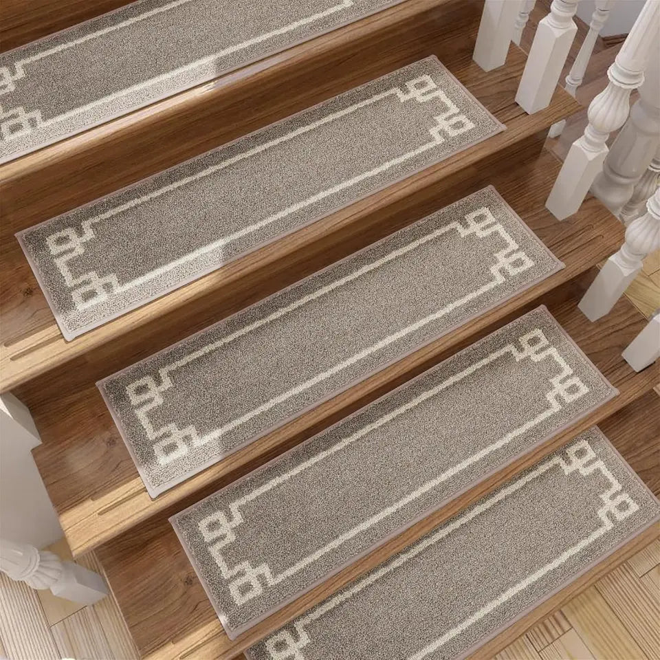 15pcs Beige Classic Framed Modern Stair Rugs Set