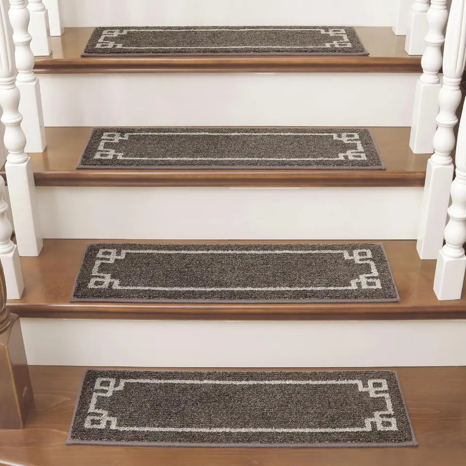 4pcs Brown Classic Framed Modern Stair Rugs Set