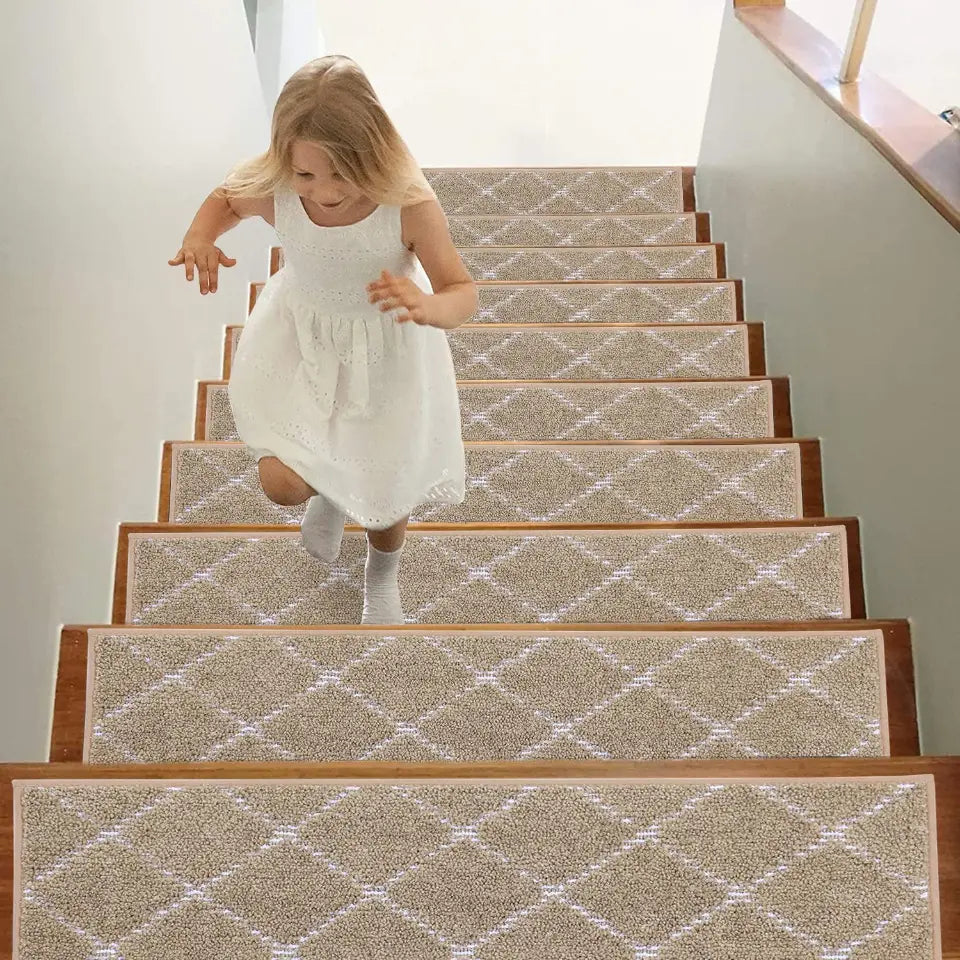 Taupe 15pcs Diamond Lattice Modern Carpet on Stairs Set