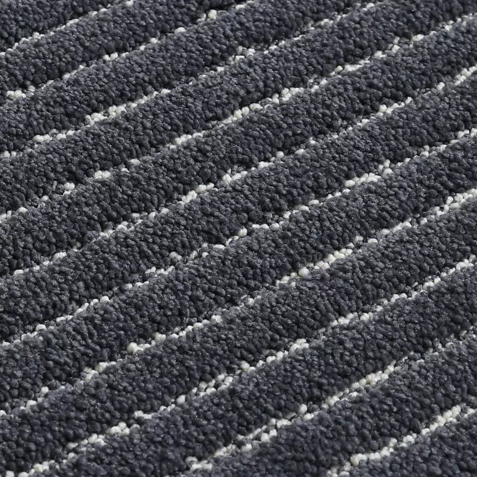 Texture Details of Horizontal Striped Kitchen Area Rugs Set